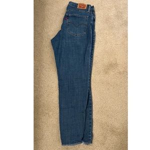 Levi’s 724 straight crop jeans